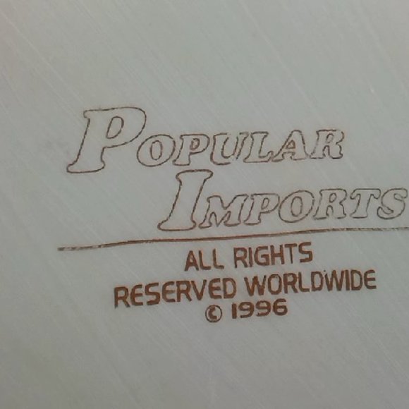 Spring Love in the Garden ceramic themed Décor piece - Picture 2 of 2